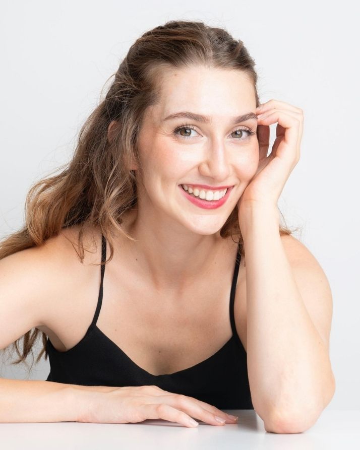 Burcu Oktav - Müge Orkun Menajerlik