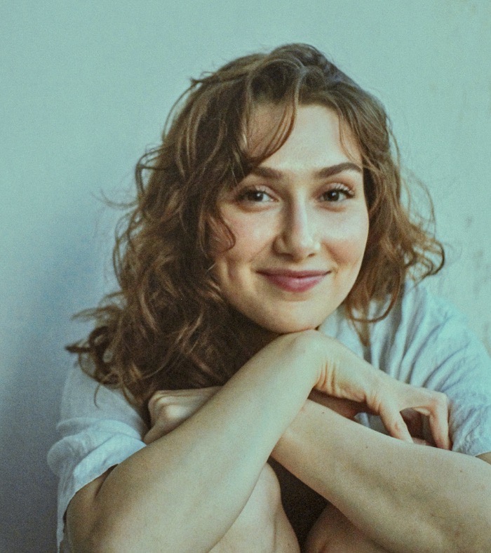 Burcu Oktav - Müge Orkun Menajerlik