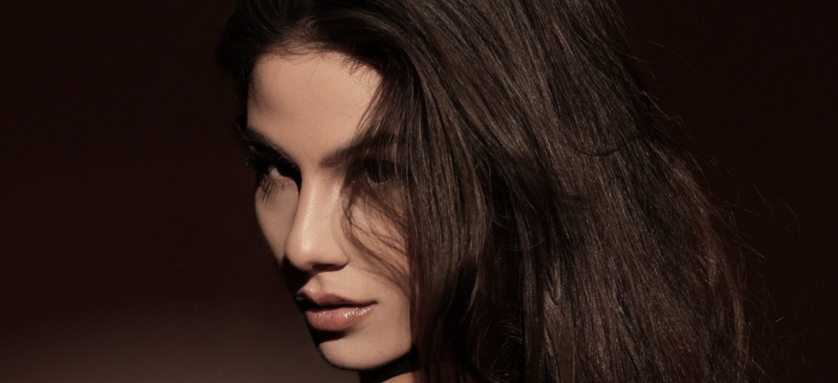 Yağmur Işık - Müge Orkun Menajerlik